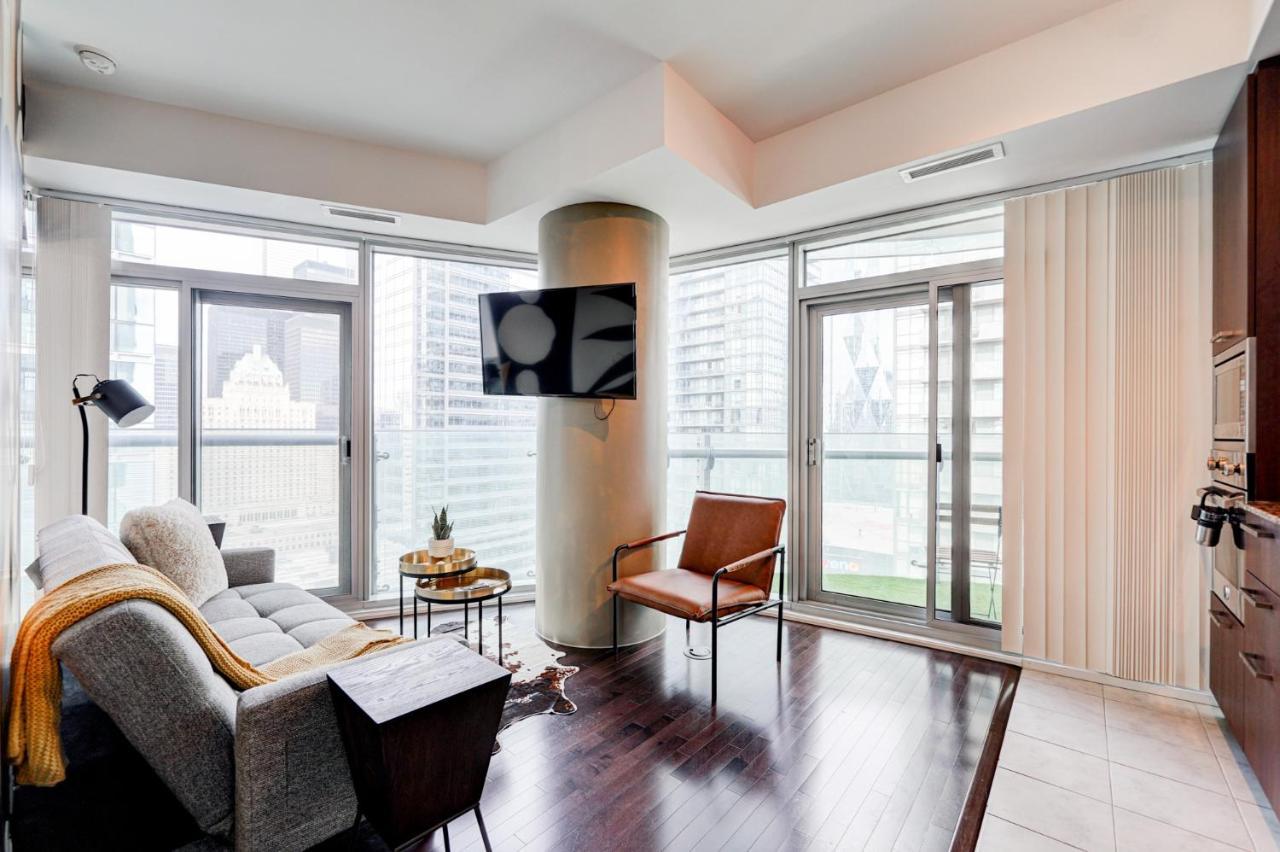 Signature Residence Торонто Екстериор снимка