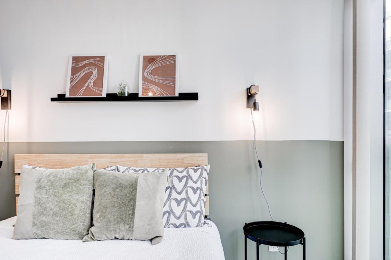 Signature Residence Торонто Екстериор снимка
